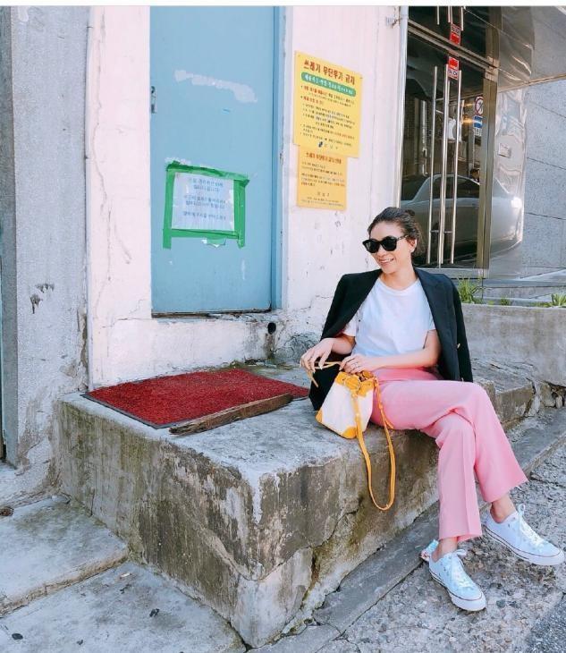 日本杂志 秋季穿搭，要“去繁就简”才够时髦！瞧瞧日本杂志这样穿，真好看