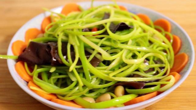 蒜苔最好吃的做法，酸脆可口，每次吃都不够，比肉还好吃