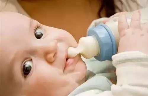 婴幼儿|婴幼儿步入猛长期时会有这些表现 宝妈把握住让宝宝长得更高