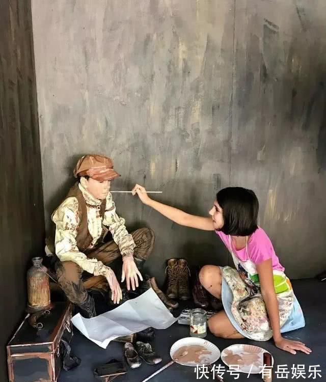 小画家!7岁天才小画家,把真人画进作品,创意堪比毕加索,获得国际认可