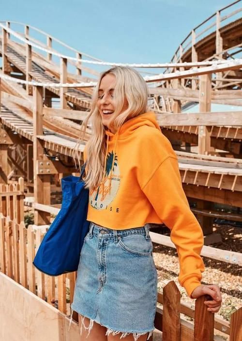 不论搭裙子还是穿裤子，一定要牢记“上下法则”，时髦不是问题