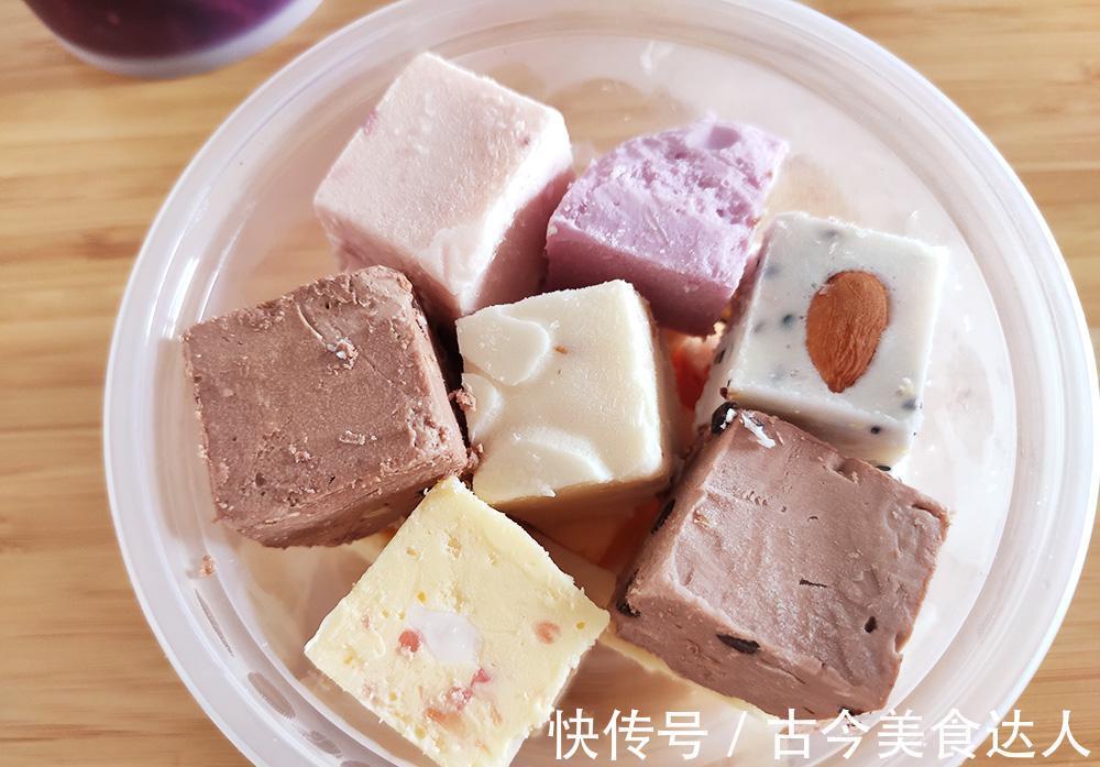 多肉葡萄|一个个口味丰富的小方块不是冰淇淋,而是清凉爽口的厚切酸奶