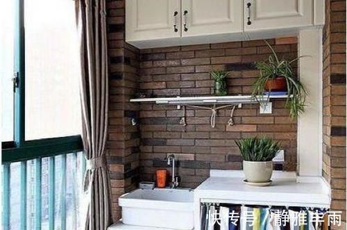 买房子的人|阳台还放洗衣机太浪费了，回家学学这样改造，连师傅也夸好