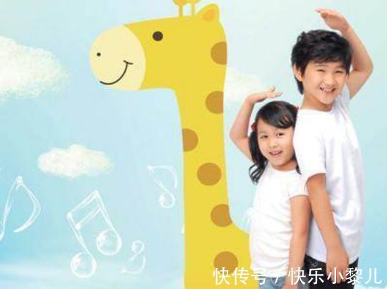 长高|孩子有这些表现时,表明正在猛长个儿,家长做好3点帮助孩子长高
