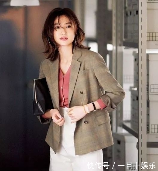 红棕调 这些秋冬配色,看一眼就暖了!