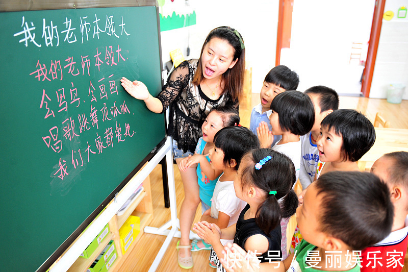 小白兔|想要宝宝说话早,念念这些三字儿歌,妈妈多念能让宝宝开口早