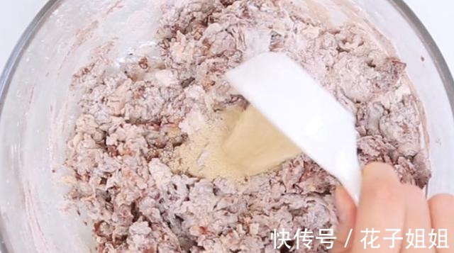 香甜|分享一款媳妇爱吃的脏脏包，香甜又解馋，美味营养的家常美食！