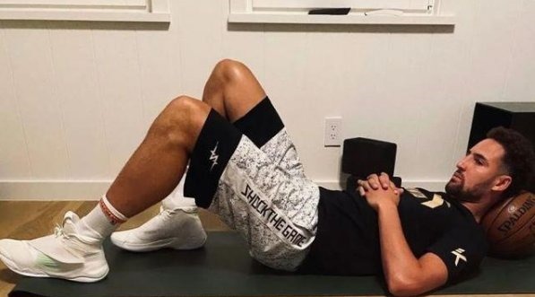 实战 不靠情怀,凭硬实力反超舶来品的国产实战篮球鞋