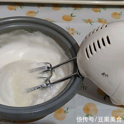 美味可口的蛋糕卷