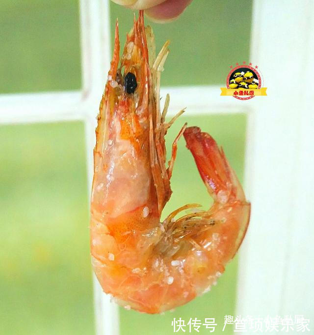 大虾|大虾，水一煮鲜味全跑了，老渔民教你一招，虾肉鲜嫩可口不腥不柴