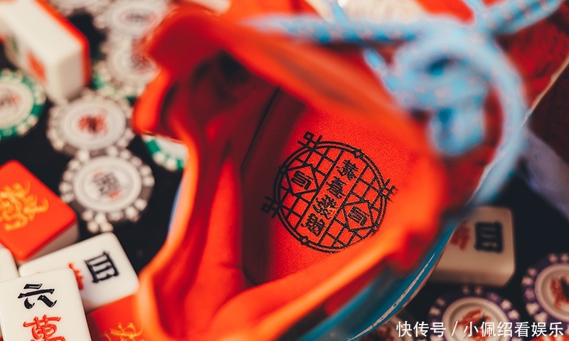 Nike保密程度极高的「神秘新鞋」终于解禁!还有特殊彩蛋释出