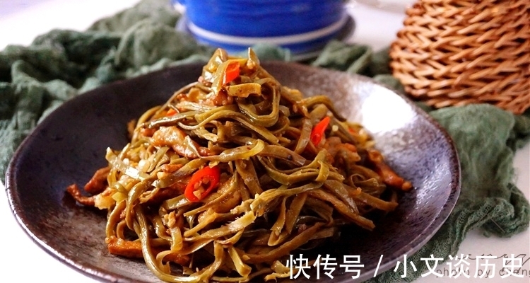 肥肉|8月太阳正好，此食材多买点，焯水后晒成干菜，冬天炖肉吃贼香