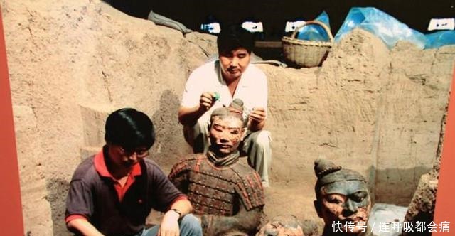 真人|秦始皇兵马俑有多逼真 晒晒刚出土时兵马俑, 色彩斑斓太像真人了!