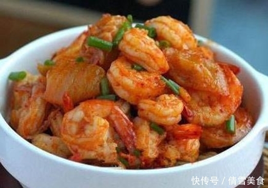 流连忘返|晒晒一家三口的晚餐,色香味俱全,好吃爽口,让人吃了流连忘返