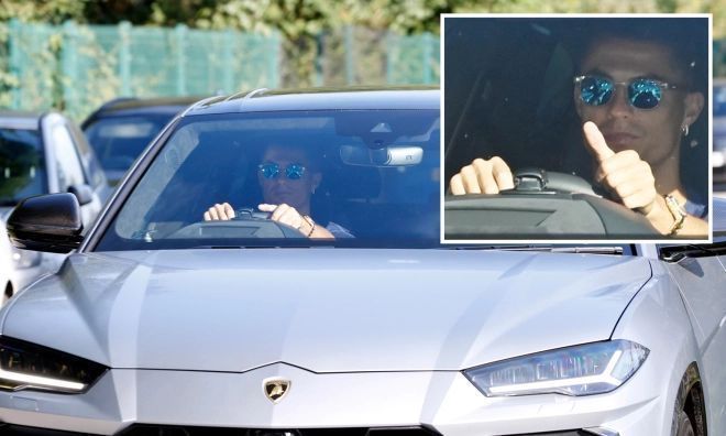 C羅|C羅首次參加曼聯(lián)訓(xùn)練，開價(jià)值16萬蘭博基尼，朝球迷豎拇指