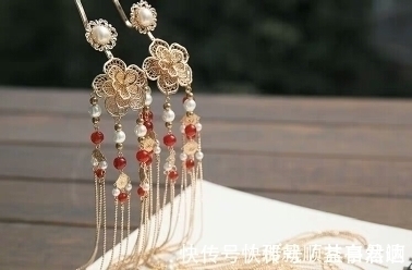 袍子们 发簪发钗发夹,汉服发饰的款式这么多,你最喜欢哪一款呢?