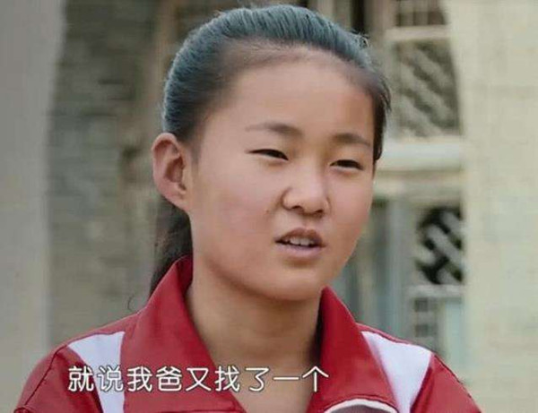 变形计|《变形计》农村妈妈颜值高，富爸爸想要联系方式，妈妈表情好尴尬