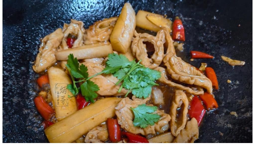 我家菜谱上的常客，有些人知道是什么部位后不敢吃，都说口味真重