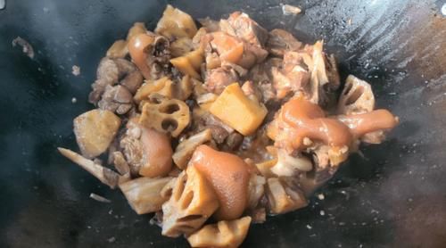 猪脚这样做太绝了！又香又软糯，超级下饭！