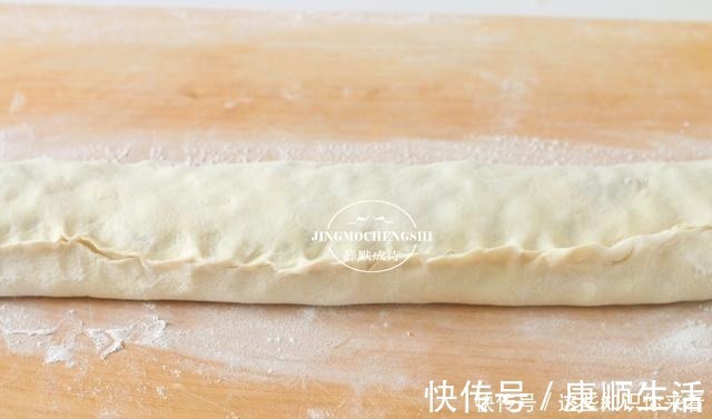 肉馅儿|千层肉饼的这个做法,吃着更方便,配粥吃,特满足,技巧全教你