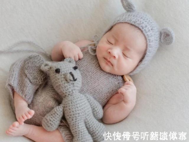 营养均衡|宝宝出生时体重若接近这个“数”,长大后可能是个“高智商”