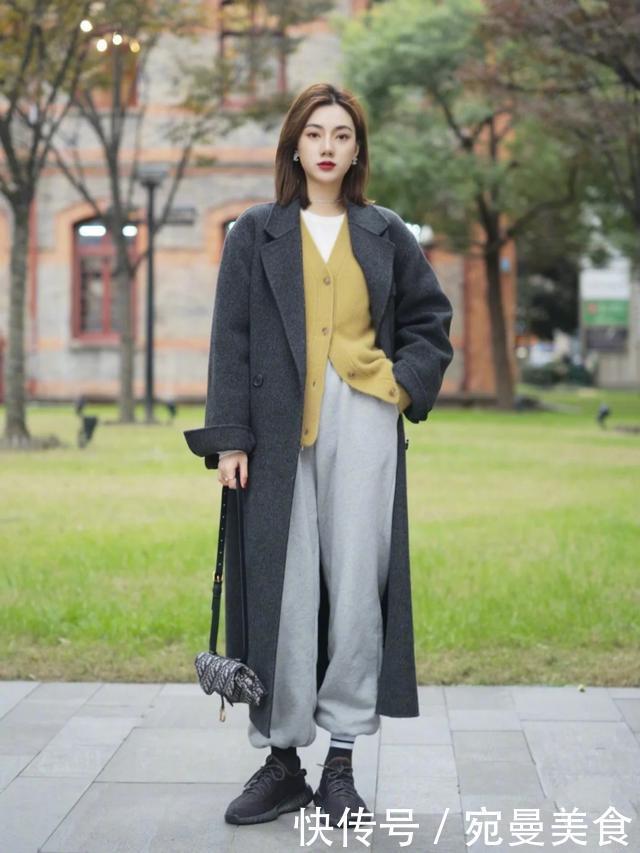 看了这么多大衣街拍，还是国内潮人最会穿，优雅耐看又时尚减龄