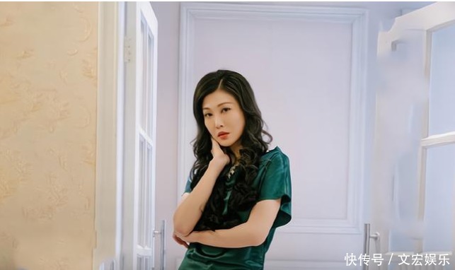 赚了一波热度|唐一菲拒演小三退赛,看似输了,但其实是赢了