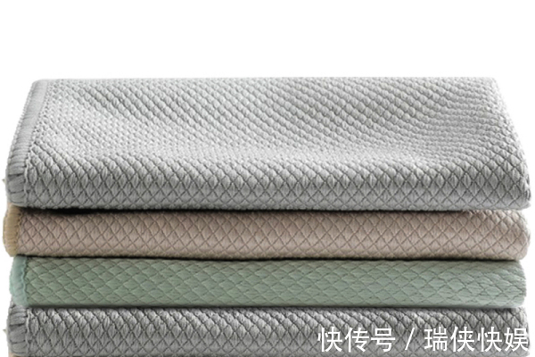 收纳|这些家居用品不建议买贵的，多一分都是浪费，半年不到基本全扔了