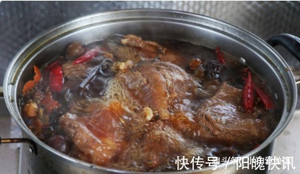 牛肉|大厨教你辣卤牛肉的家庭做法,牛肉酱香入味,简单易学,秘方拿走