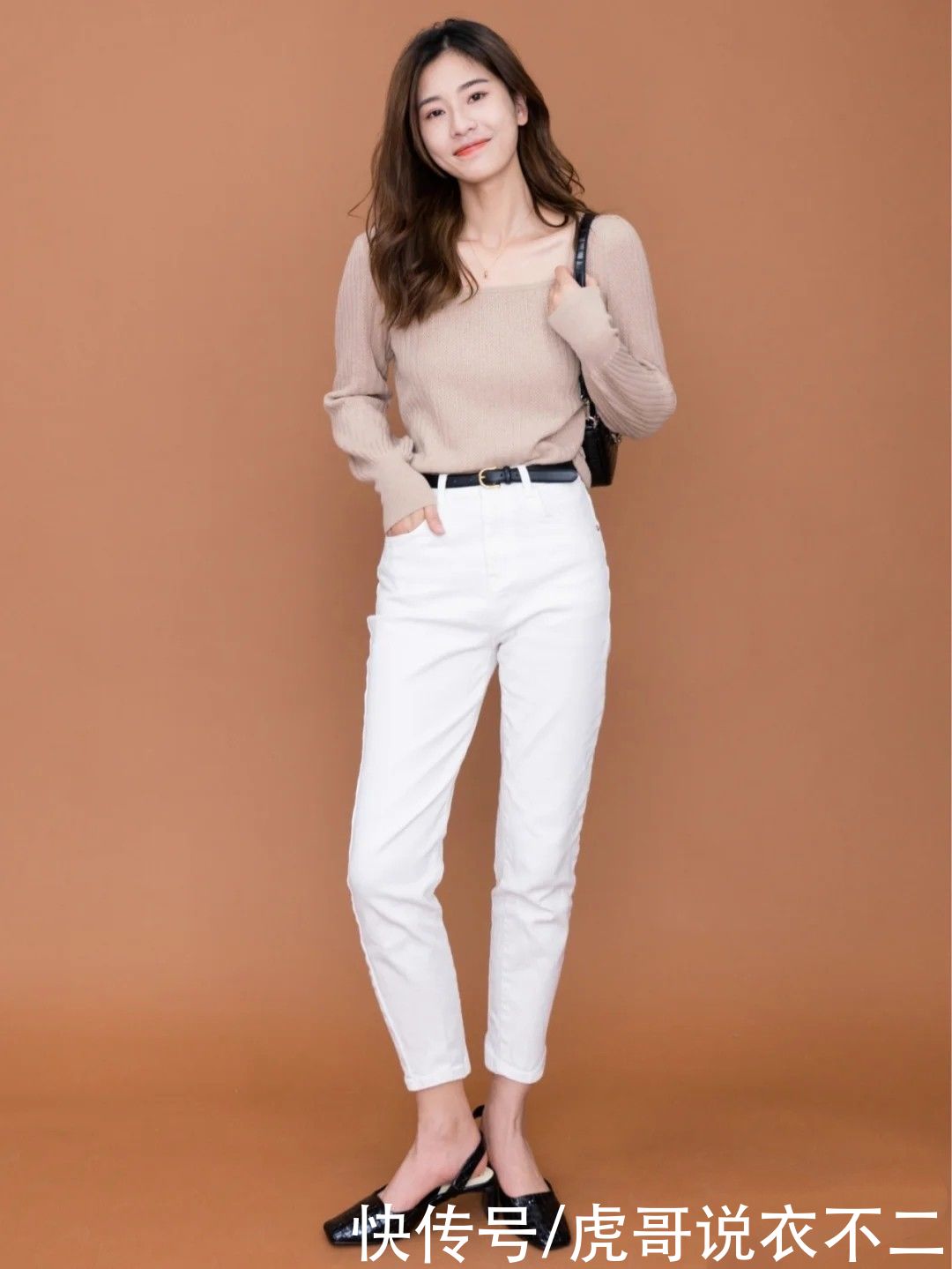 小白裤的N种搭配，每种都简约优雅又时尚，一看就会、一穿就美