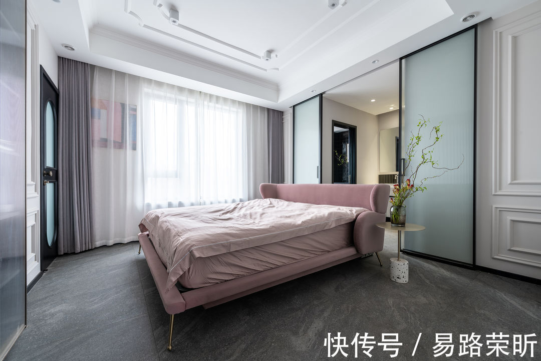 见缝插针式储物，这个家的超强收纳太能打