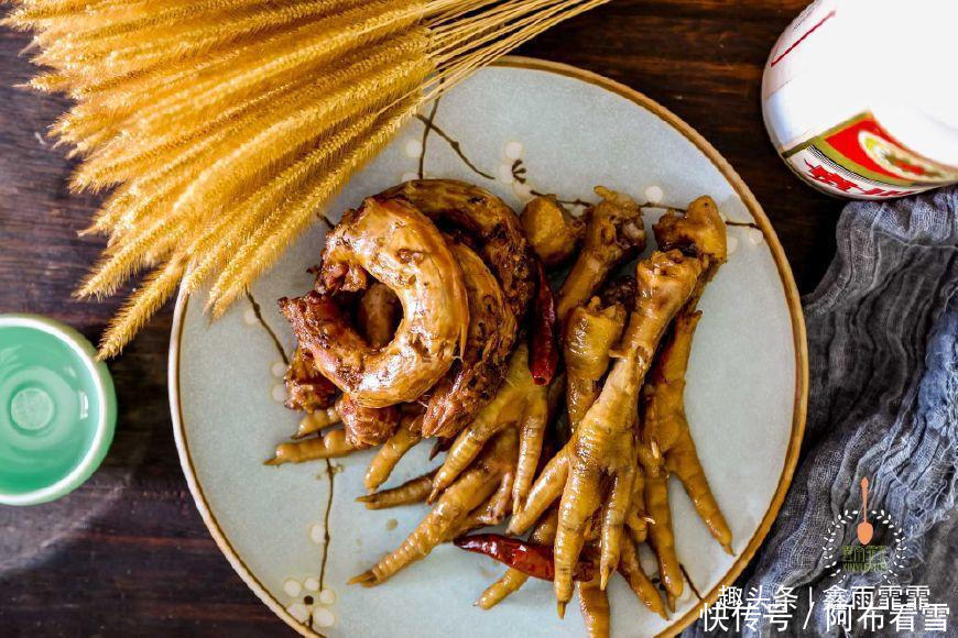 每次|朋友来家里做客,每次都点名吃我的酱鸡爪,剩下还要打包带走!