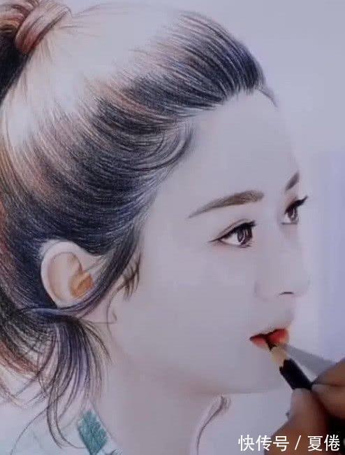 惊呆|美术生考试画赵丽颖,交卷一刻惊呆众人,老师大佬,您慢走!