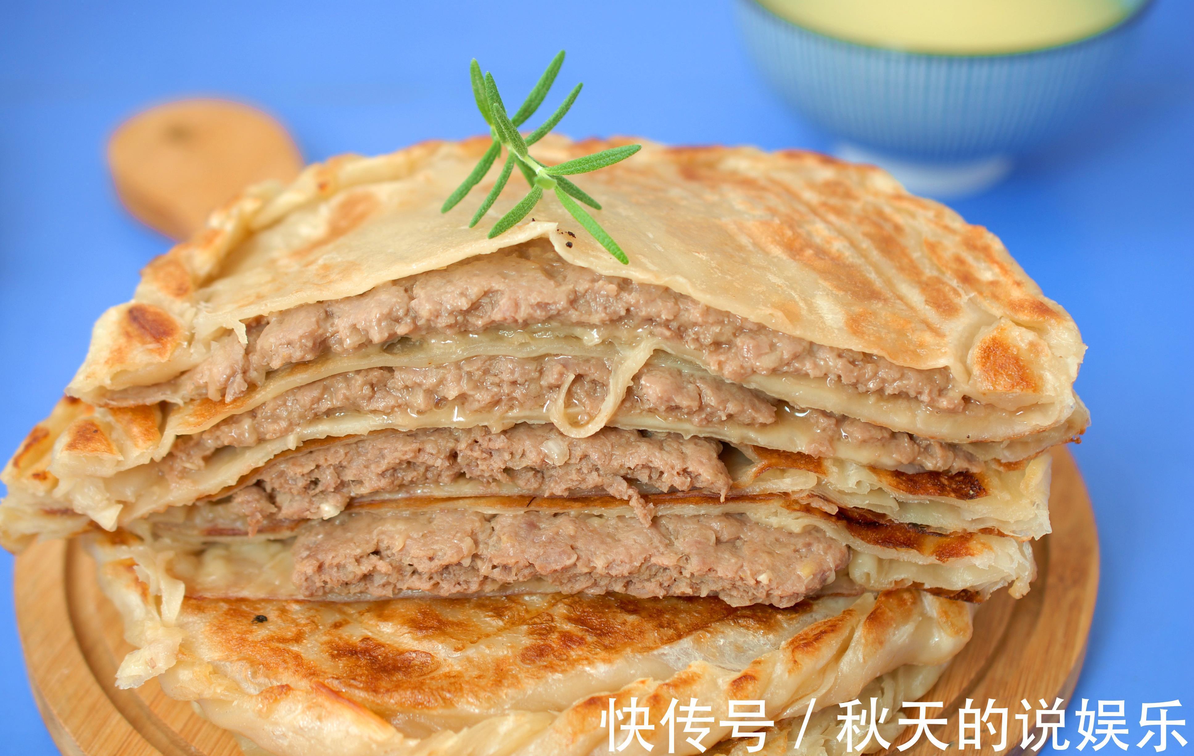 手抓饼|不揉面不发面的牛肉饼，一咬满口都是肉汁儿！3分钟出锅，简单