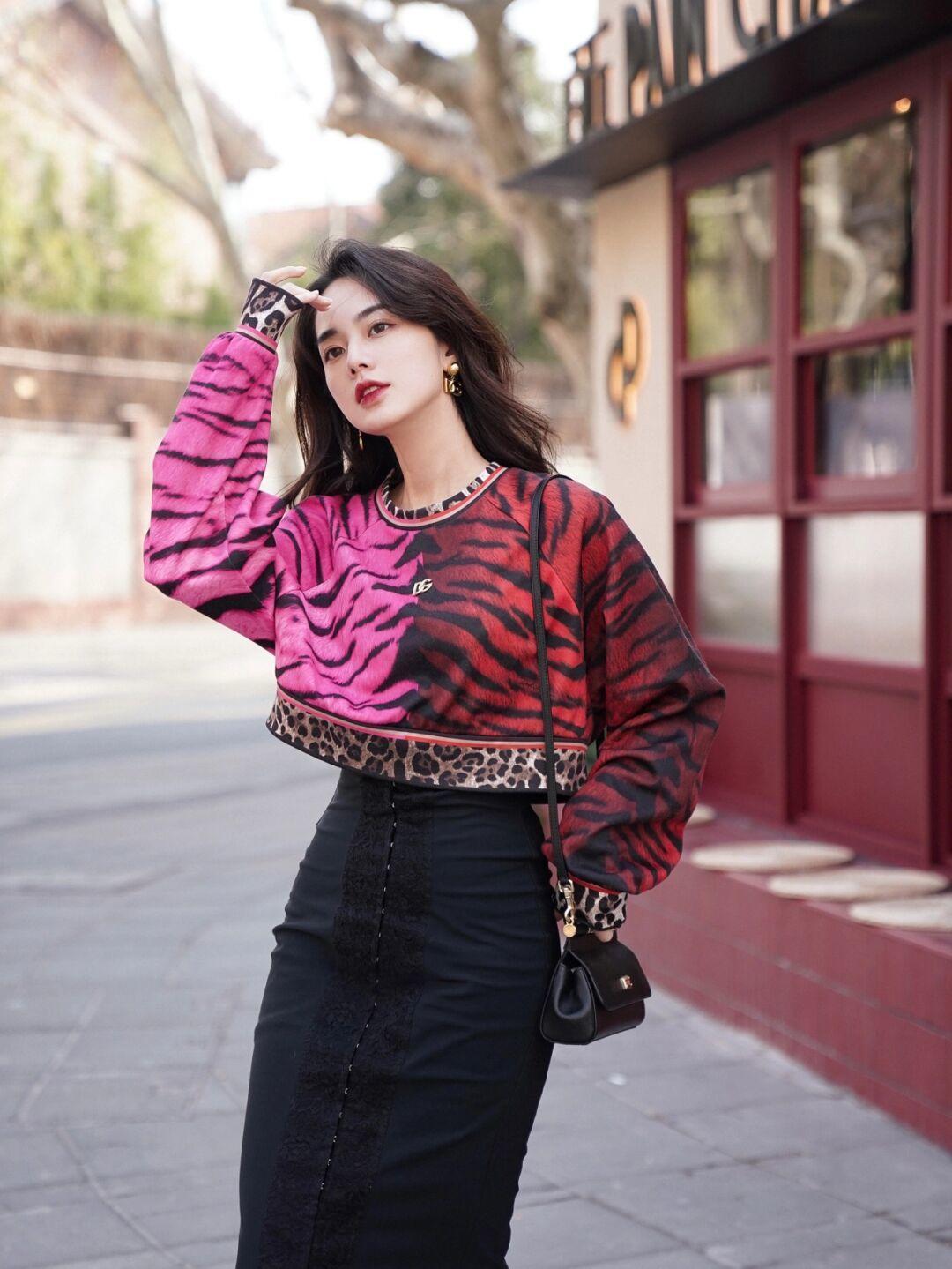 卫衣 冬天穿“卫衣”就选这几款,日常舒适又百搭,普通人也能驾驭