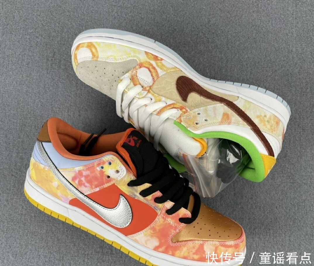 干饭人专属潮鞋，上脚个性十足！耐克Dunk SB食神鸳鸯开箱测评