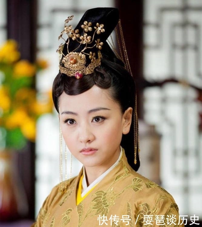 踩踏|历史上最悲惨皇后,被皇帝打得半死赐了白绫,死后尸体被人踩踏