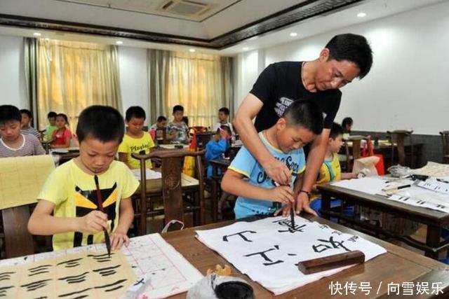 阅读|孩子是不是学习“那块料”,主要看他们有什么习惯,有这些没跑了