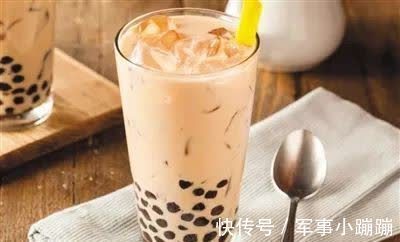 奶茶|22岁大学生查出肝癌,化疗3次后离世,2“水”怎么能经常喝?