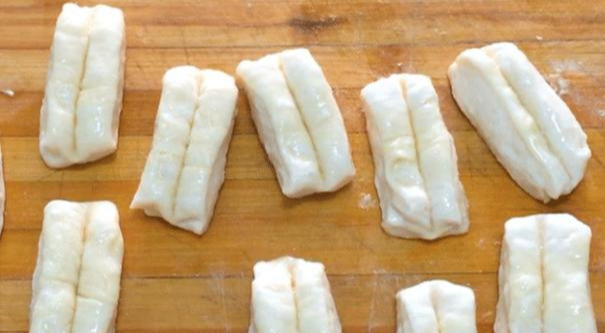 天冷了,油条这样做,再也不出去买了,做法简单一看就会,太香了