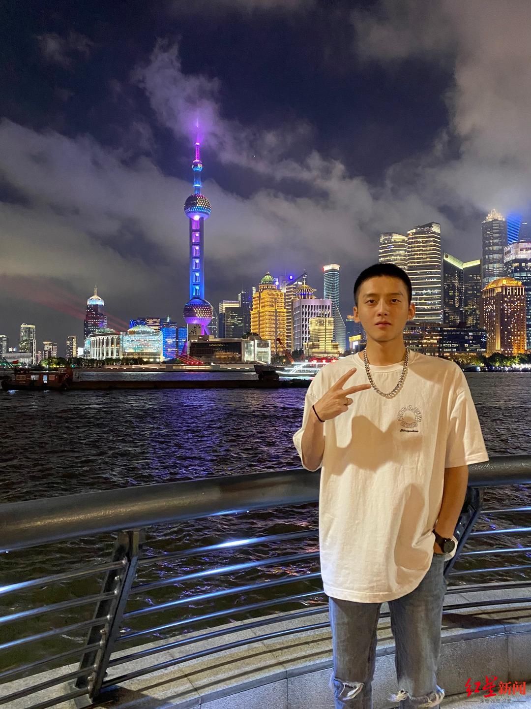 音乐|德阳小伙王泓昊的“好声音”之旅：我在音乐路上“弯道超车”