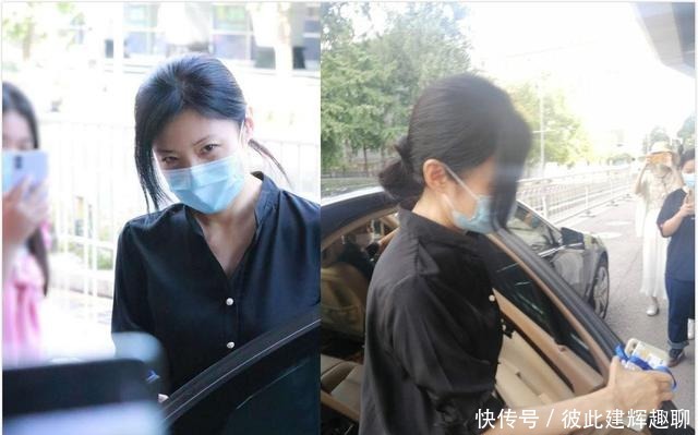 周涛都这么时髦了?绿色衬衣配伞裙,马尾用5毛钱皮筋扎出新花样