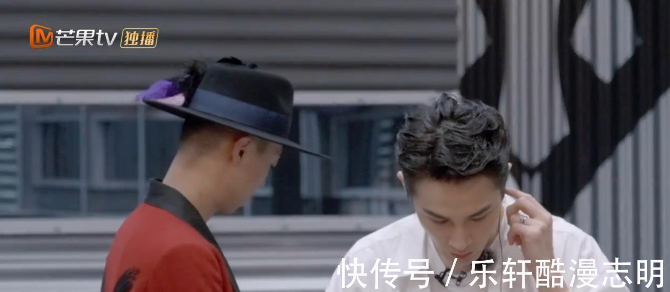 《披荊斬棘》陣營對決戰，規則升級，言承旭抱熱狗轉圈，友誼滿滿