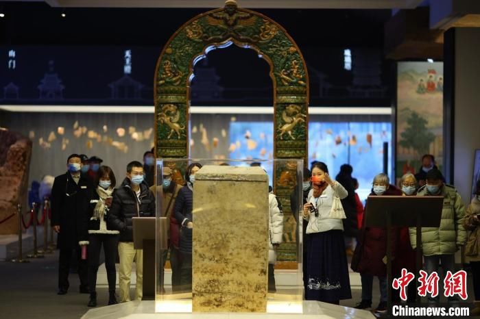 七宝|民众走进南京大报恩寺遗址逛文博过大年