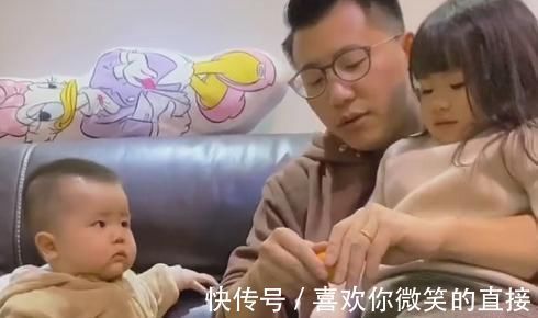 重女轻男|“偏心眼奶爸”带娃火了,娃一脸哀怨:你个糟老头子,气死我了!
