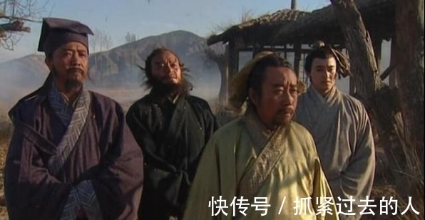 一家老小|《水浒》中欺软怕硬的武将,被宋江视为心腹,原来是我们熟悉的他