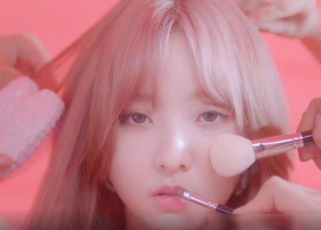 郑乃馨 硬糖少女首支MV造型希林高冷,赵粤电玩少女,nene厉害了