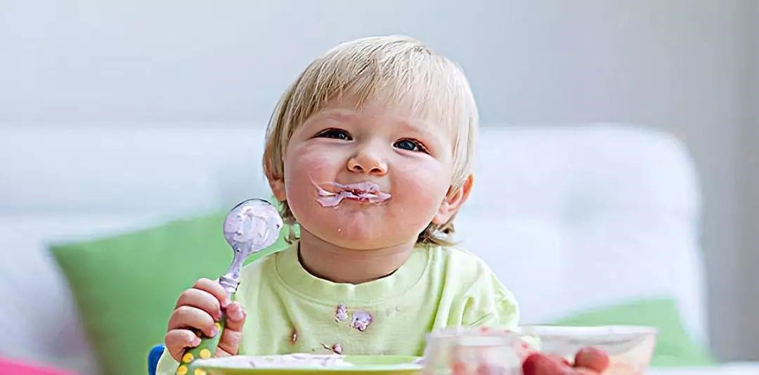 不良习惯|父母平均身高才1米6,女儿却“突变”到1米7,多亏这份秘诀