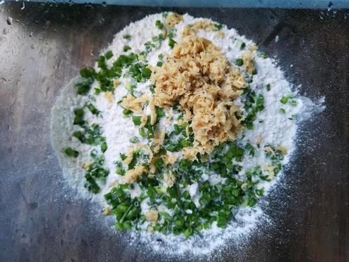 小孩子的补钙小零食不用烤箱也能做,一口一个还可以当早餐