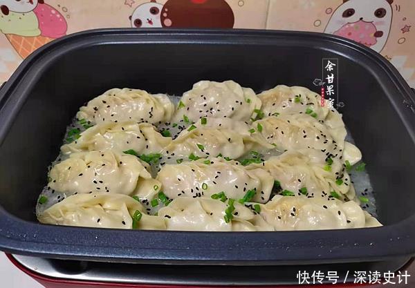 面食|分享一道面食早餐,简单易做,皮薄馅多鲜美好味道,一碟管饱